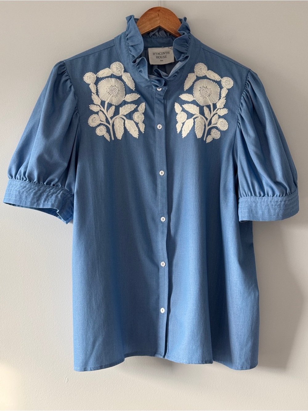 Hyacinth House x Tuckernuck Floral Embroidered Chambray Blouse - Size XXL